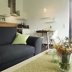 Moselufer Lägenhet *