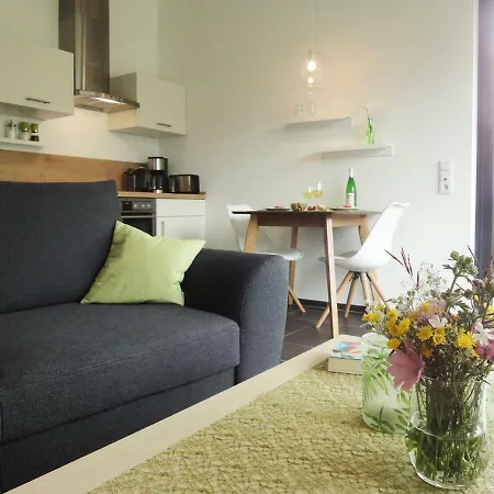 Moselufer Lägenhet *